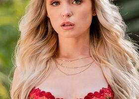 Lilly Bell
