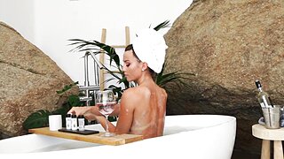 Anna Zapala Nude Bath Video Leaked