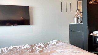 BeachBbyXXX Nude Maid Reverse Cowgirl Fuck Video Leaked