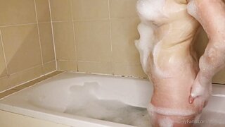 Snowy ASMR Nude Soapy Bath Video Leaked
