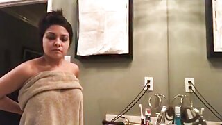 Twitch Streamer Online Accidental Boob Slip Leaked