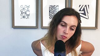 Miss Bell ASMR Kisses Video Leaked