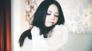 Mayer Lil Nude Topless On Bed Video